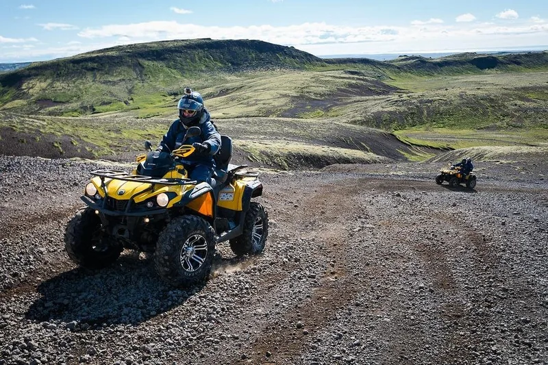 Giro in quad ATV e Sky Lagoon